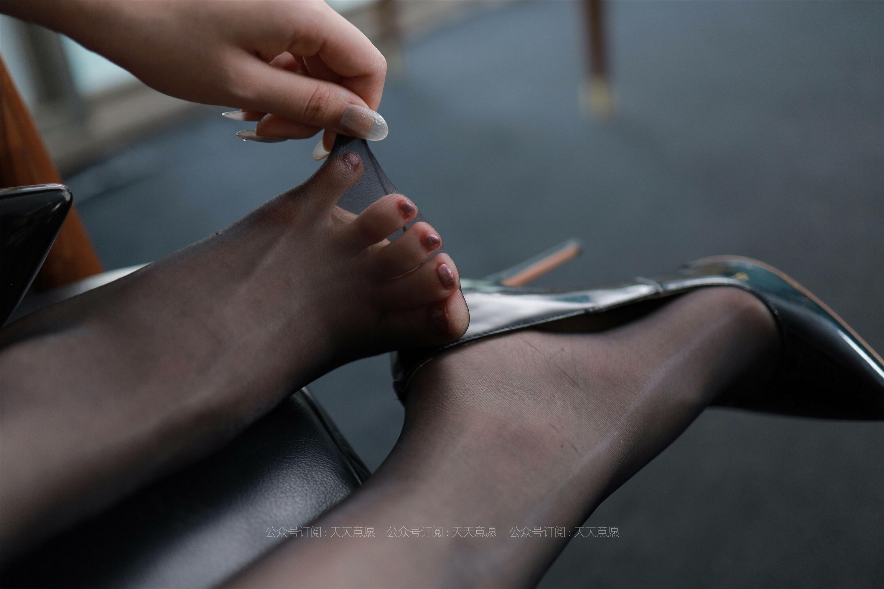 IESS异思趣向  2021.09.08 丝享家913：小七《长腿OL装》